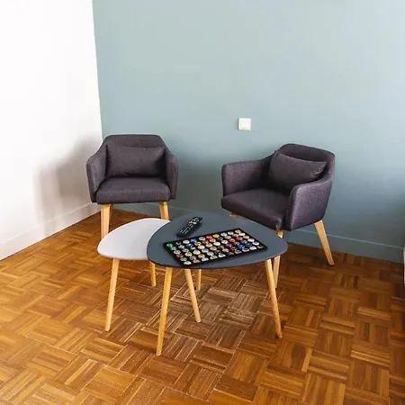 Joli T2 Renove 'pinot Noir' Plein Centre Village *