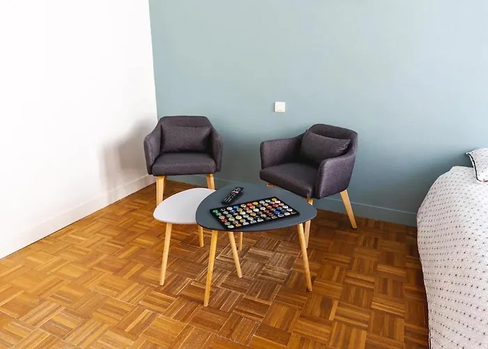 Joli T2 Renove 'pinot Noir' Plein Centre Village *